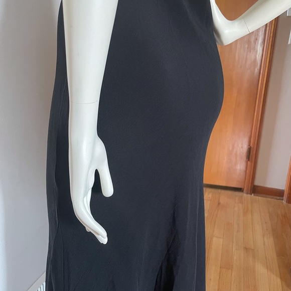 Dress - Picture 6 of 13